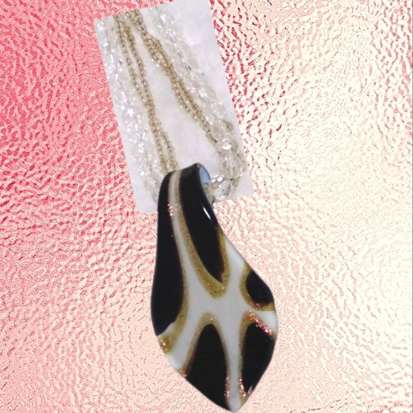 Murano Glass Pendant on Beaded Necklace Chains - Picture 4 of 10